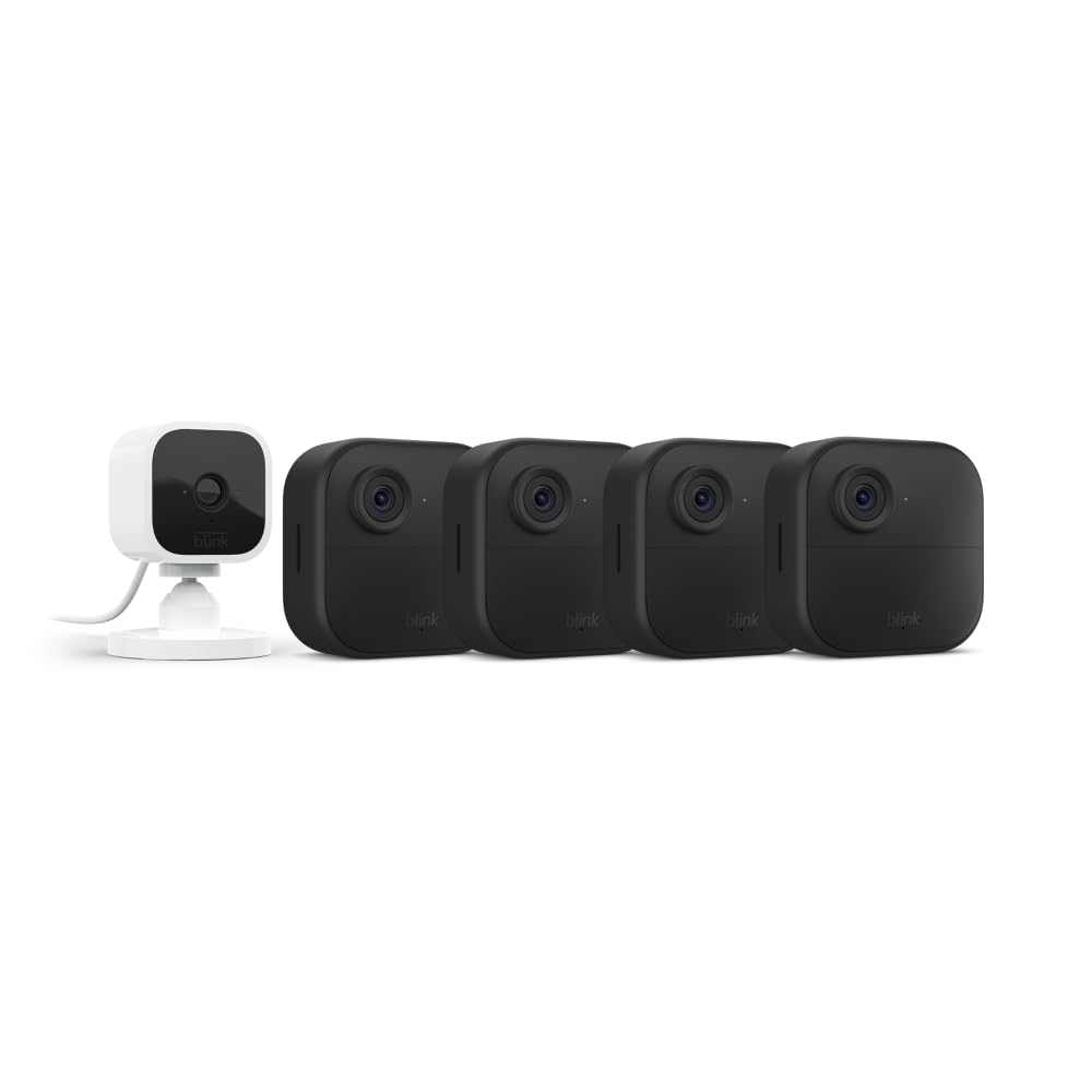 Völlig neues Blink Outdoor 4 (4. Generation) – Kabellose intelligente Sicherheitskamera, zwei Jahre Akkulaufzeit, Zwei-Wege-Audio, HD-Live-Ansicht, verbesserte Bewegungserkennung, funktioniert mit Alexa – 3-Kamera-System 